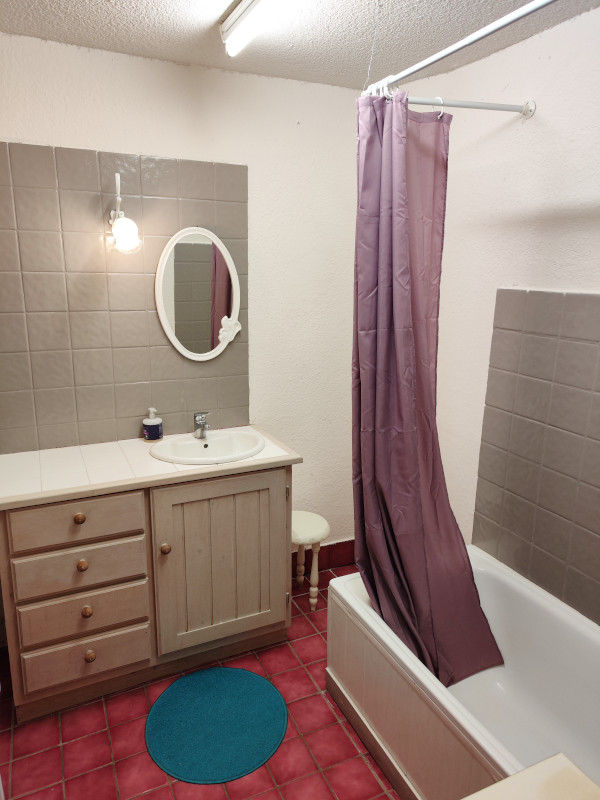 Salle de bain, Appartement CLAPEY3, Résidence Le Clapey, La Rosière salle-de-bain-appartement-clapey3-residence-le-clapey-la-rosiere