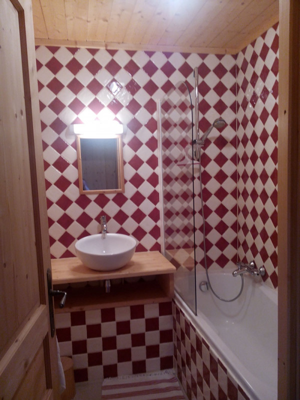 Salle de bain, Appartement TR417, Les Terrasses, La Rosière salle-de-bains-appartement-TR417-les-terrasses-la-rosiere