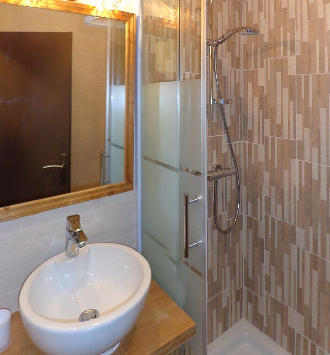 Salle d'eau, Appartement VN603, Le Vanoise, La Rosière Salle d'eau, Appartement VN603, Le Vanoise, La Rosière