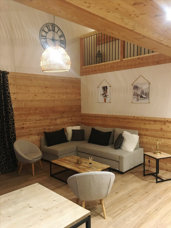 Salon, Le Petit Chalet, Le Villaret, vue 1