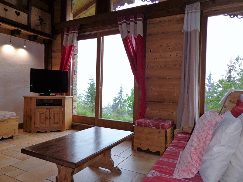 Salon, Chalet Les 3 Sapins, La Rosière, vue 3 salon-chalet-les-3-sapins-la-rosiere-vue-3