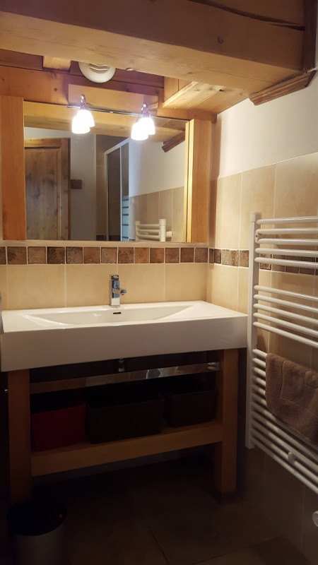 Salle de bain 2, Appartement ARB02, La Rosière salle-de-bain-2-appartement-ARB02-la-rosiere