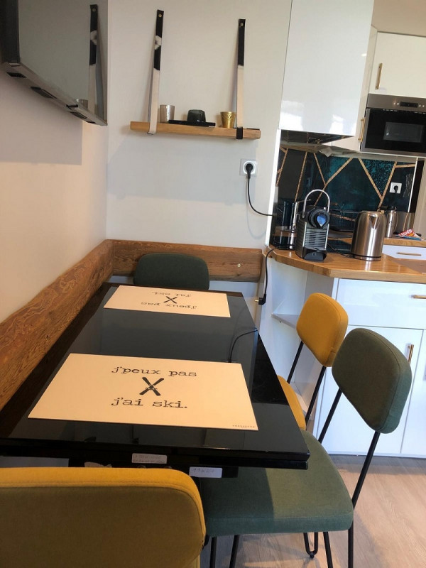 Table à manger, Vue 2, VL004, La Rosière Table à manger, Vue 2, VL004, La Rosière