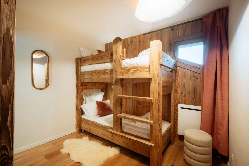 toiles-18-4730350