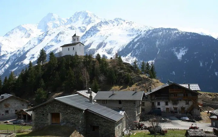 Vue du village, Le Châtelard, vue 1 vue-du-village-le-chatelard-vue-1