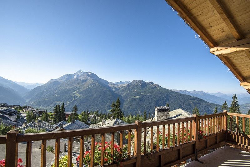 vue-t-depuis-balcon-ourson-3web-julienjpg-2896459 vue-t-depuis-balcon-ourson-3web-julienjpg-2896459